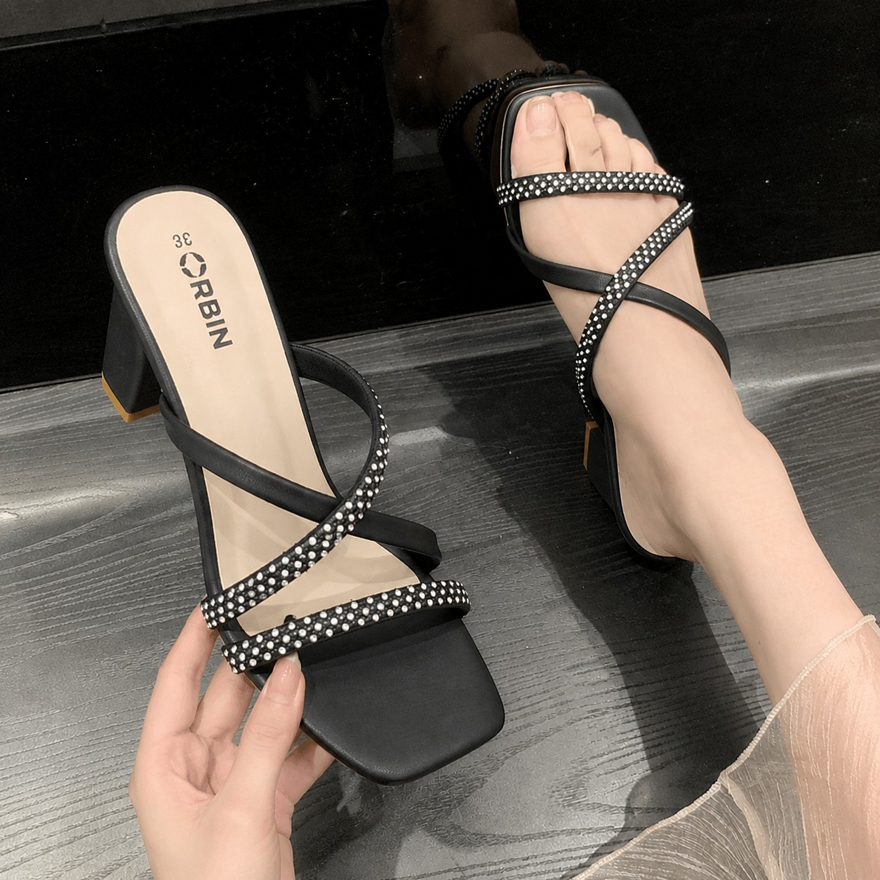Premium Ladies Shoes Code:- DNW02 - Image 3